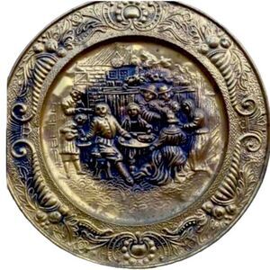 vintage 14" Brass Decorative Wall Plate Victorian England Pub Bar Scene‎